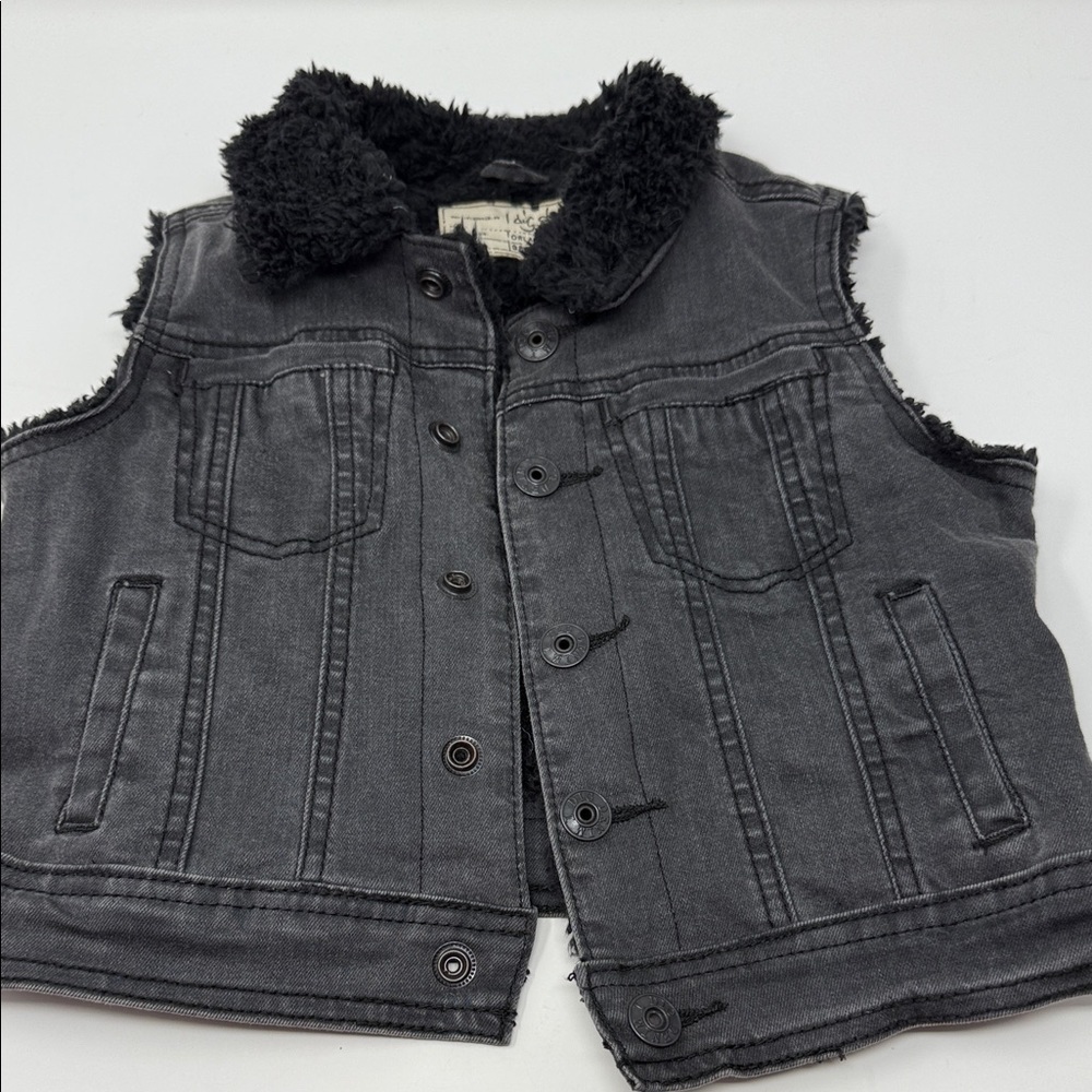 I Dig Denim Stylish Black Denim Kids Vest 4T.  98/104